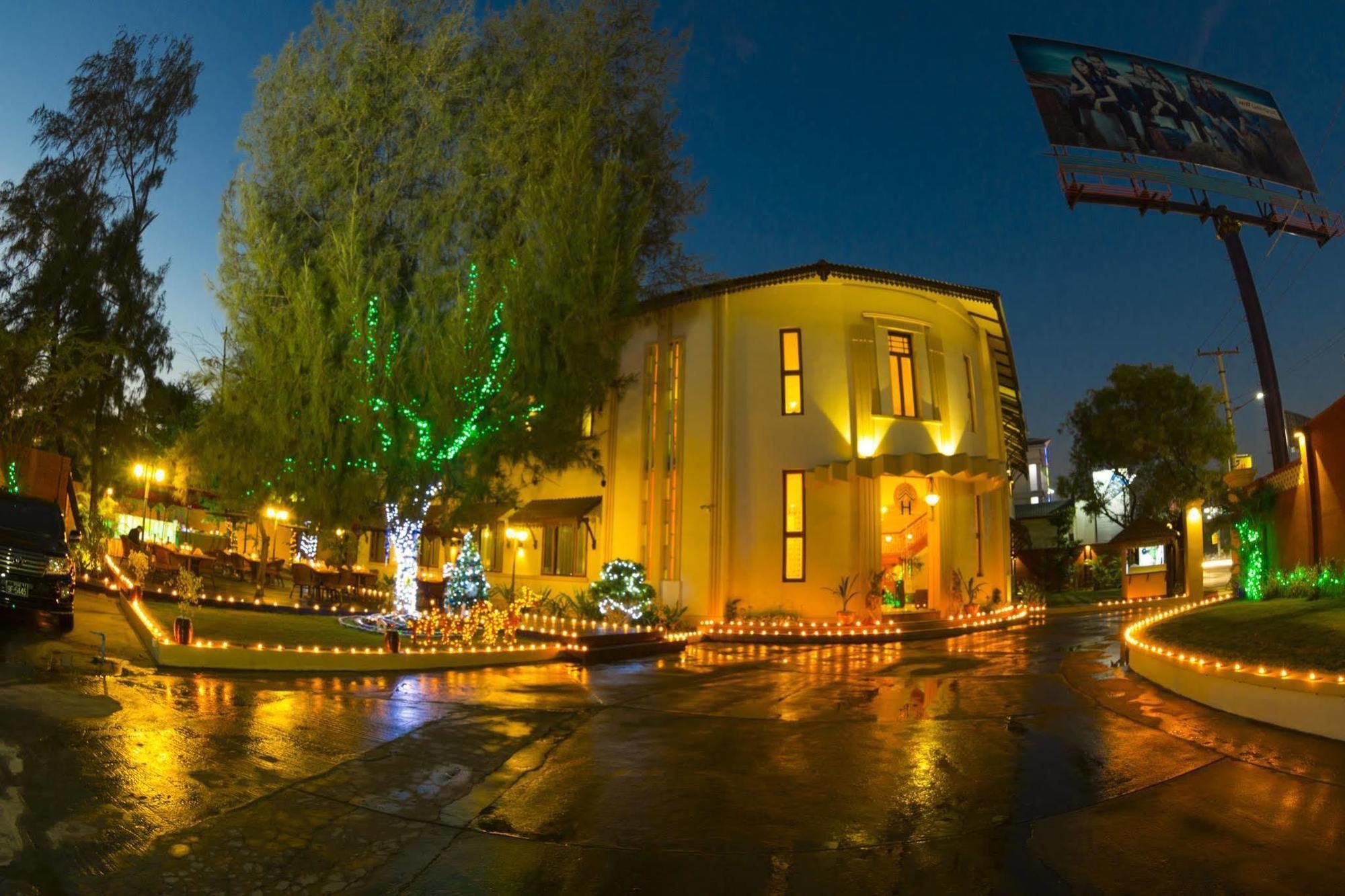 Hotel Amazing Μανταλέι Εξωτερικό φωτογραφία