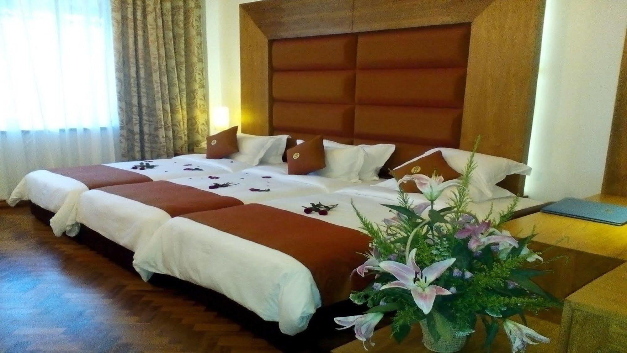 Hotel Amazing Μανταλέι Εξωτερικό φωτογραφία